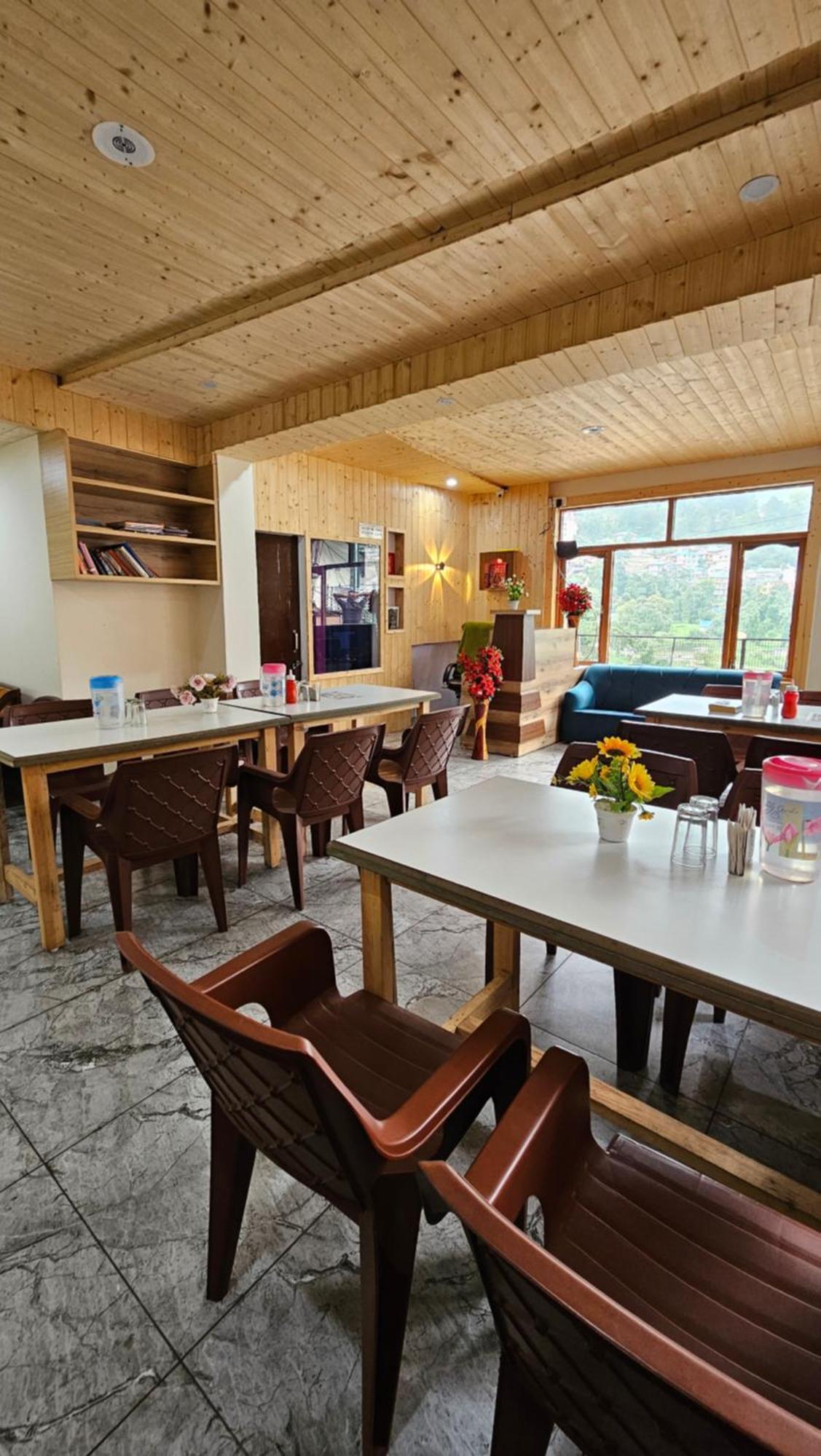 Green View Hotel And Restaurant McLeod Ganj Εξωτερικό φωτογραφία