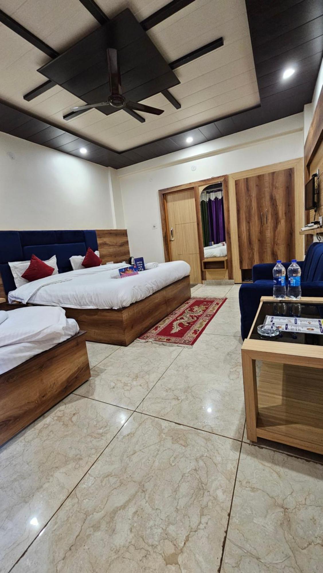 Green View Hotel And Restaurant McLeod Ganj Εξωτερικό φωτογραφία
