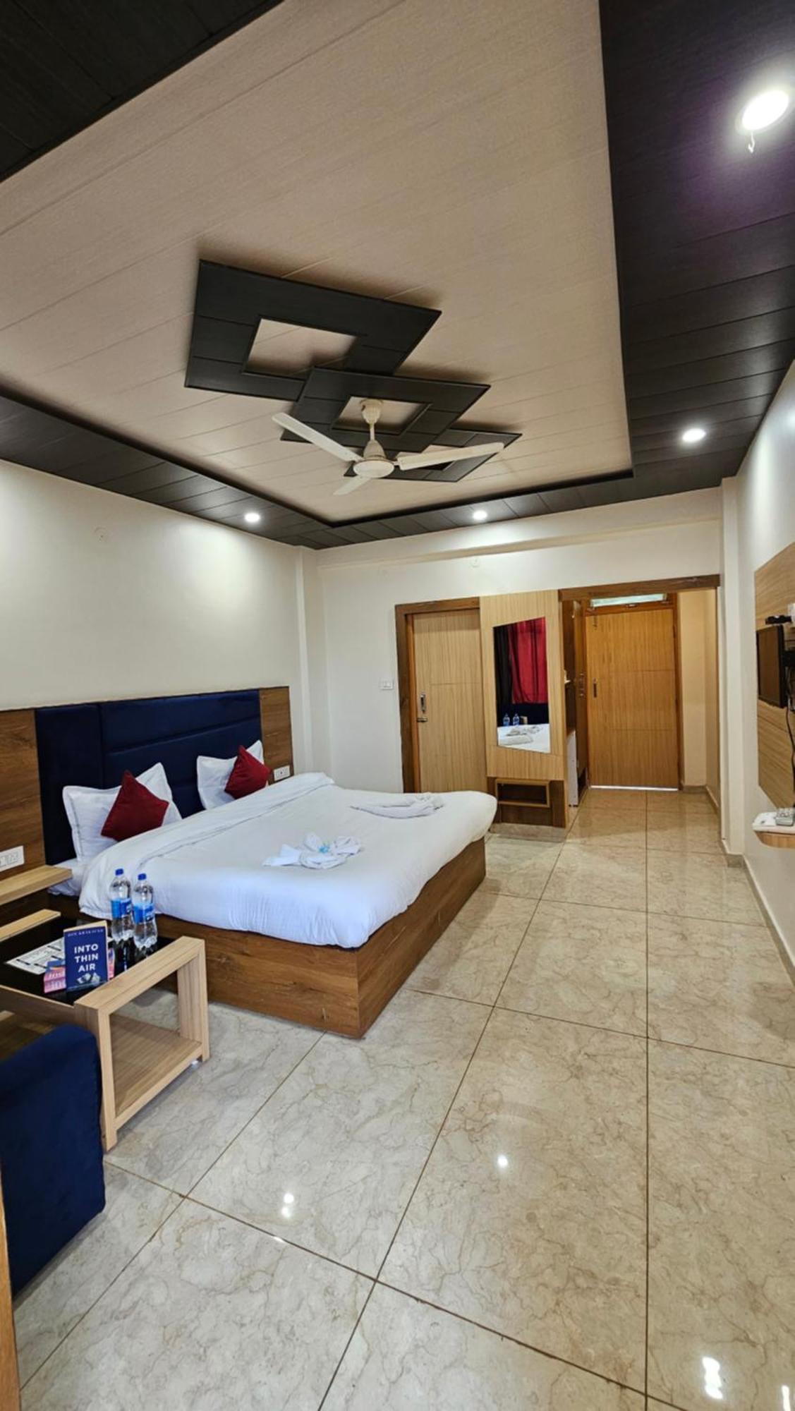 Green View Hotel And Restaurant McLeod Ganj Εξωτερικό φωτογραφία