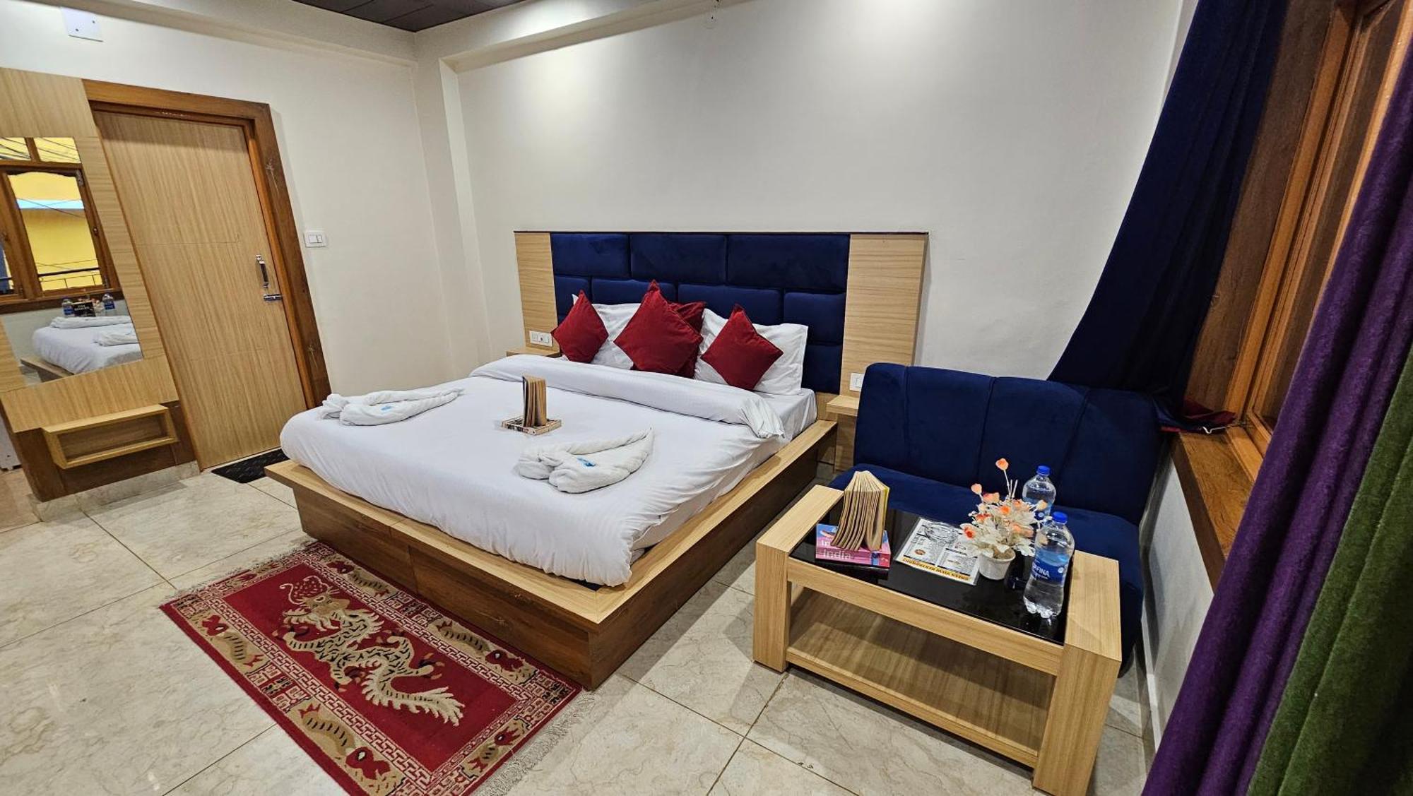 Green View Hotel And Restaurant McLeod Ganj Εξωτερικό φωτογραφία